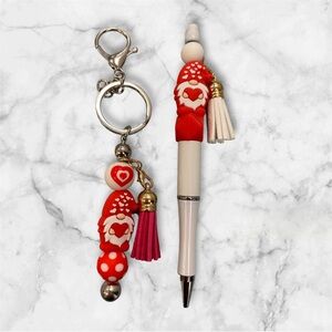 Gnome pen and keychain set